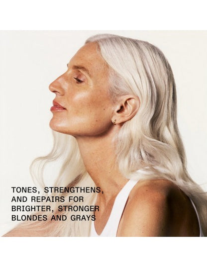 Olaplex - No. 4P Blonde Enhancer Toning Shampoo - 250ml